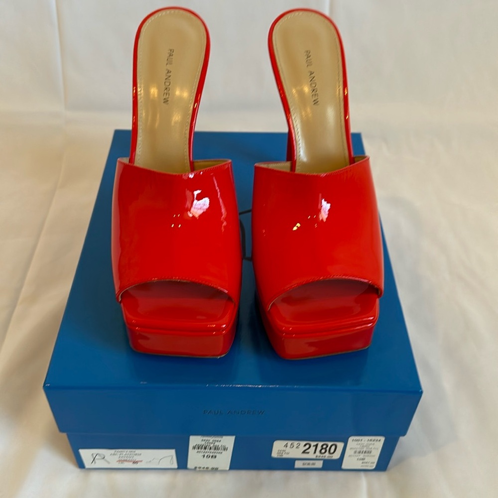 PAUL ANDREW. Size 11B, 41. Color: TOMATO